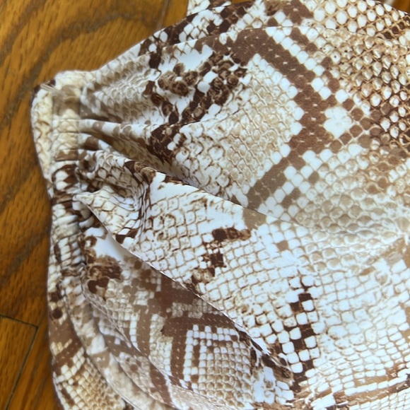 Shade and Shore Bikini Top - Picture 3 of 7